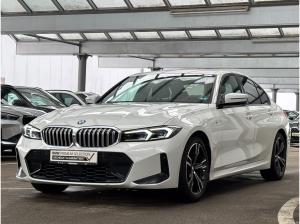 BMW 320 320d Lim. M-Sportpaket AHK/ACC GARANTIE-05/2030
