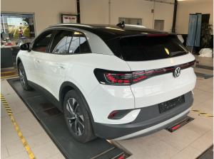 Volkswagen ID.4 Pro Navi ACC Kamera CarPlay Wärmepumpe