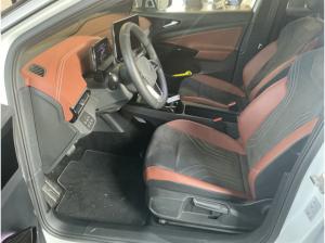 Volkswagen ID.4 Pro Navi ACC Kamera CarPlay Wärmepumpe