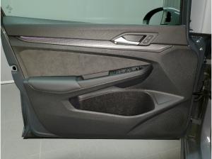 Volkswagen Golf "R-Line" 1.5 l eTSI (Ulm)