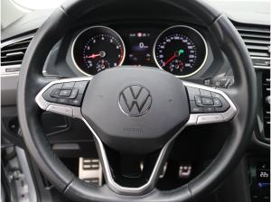 Volkswagen Tiguan Active 1.5 TSI DSG / Navi, App, LED, RFK