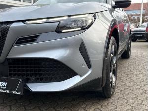 Alfa Romeo Junior Elettrica Ti +Tech-Paket