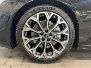 Audi A6 Avant TDI quattro S tronic