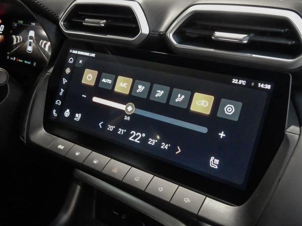 MG ZS HYBRID+ LUXURY LED NAVI 360 GRAD KAMERA PDC