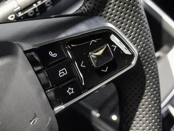 MG ZS HYBRID+ LUXURY LED NAVI 360 GRAD KAMERA PDC