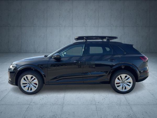 Audi Q8 e-tron edition Dakar 55 qu. Luft PANO HUD 20