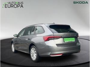 Skoda Octavia Combi 1.5 TSI mHEV DSG Selection