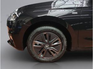 Skoda Fabia Tour 1.0 TSI DSG LED ACC DAB RFK PDC SHZ