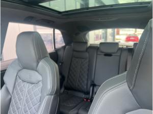 Audi SQ8 4.0 quattro SUV TFSI 373 kW tiptronic