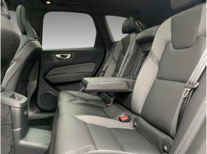 Volvo XC60 B5 Plus Black Edition AWD+9.000€ Preisvorteil+Licht-Paket+H/K+ACC+BLIS