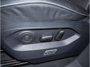 Volkswagen Touareg 3.0 V6 TDI R-Line 4M Black Pano Standhzg