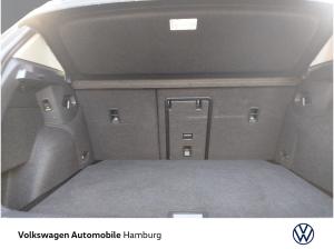 Volkswagen Golf VIII 2.0TDI DSG AHK Kamera Navi Sitzheizung