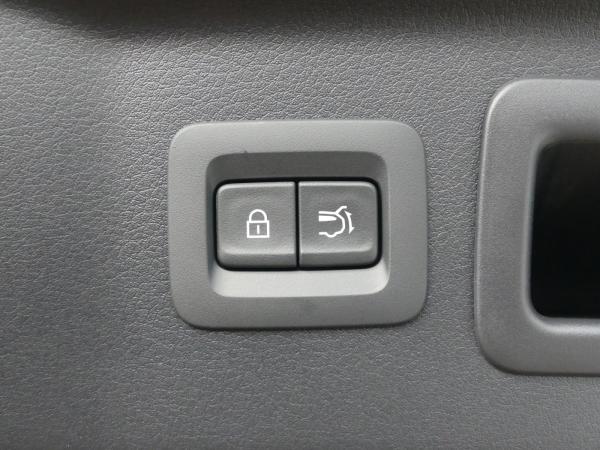 Mazda CX-80 2026 e-SKYACTIV PHEV AWD HOMURA PLUS - VOLLAUSSTATTUNG - KURZFRISTIG VERFÜGBAR