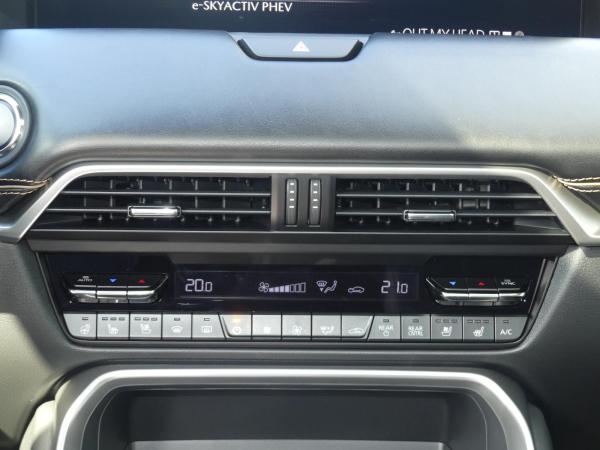 Mazda CX-80 2026 e-SKYACTIV PHEV AWD HOMURA PLUS - VOLLAUSSTATTUNG - KURZFRISTIG VERFÜGBAR