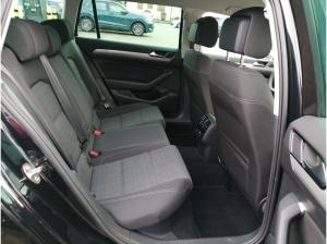 Volkswagen Passat Variant Business 2.0 TDI DSG / Navi, LED