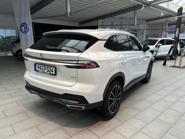 MG HS 1.5T GDI Hybrid+ Luxury