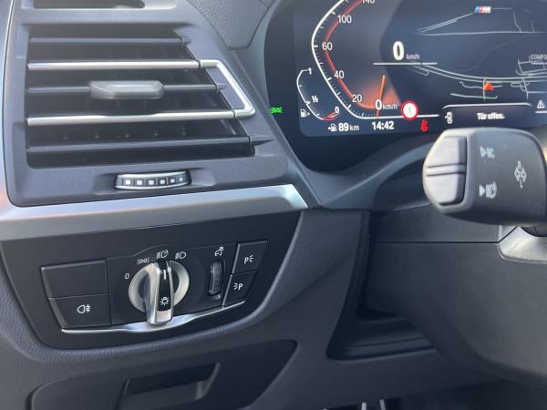 BMW X3 xDrive30i ZA M Sportpaket ab 536.- brutto Euro Head-Up HK HiFi