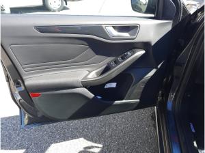 Ford Focus Limousine 1.0 EcoBoost MHEV ST-Line SHZ