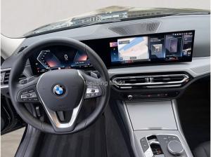 BMW 318 318d Touring Aut. + AHK + Driving Assistant