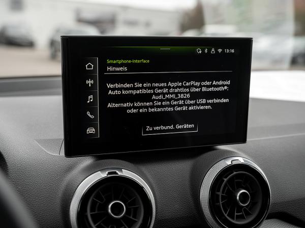 Audi Q2 35 TFSI S tronic Ganzjahresreifen Smartphone Kameraa