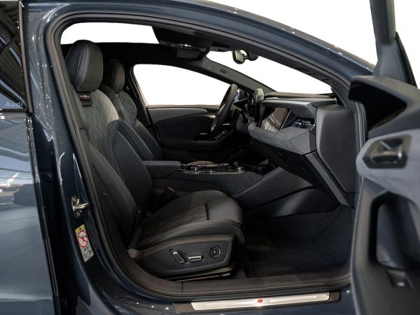 Audi A6 e-tron performance Avant AHK S line Matrix B&O Sitzbelüftung