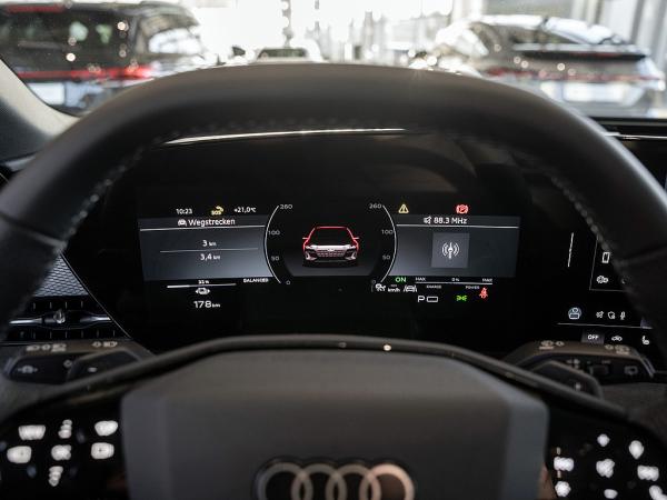 Audi A6 e-tron performance Avant AHK S line Matrix B&O Sitzbelüftung
