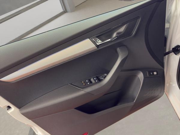 Skoda Karoq SOFORT VERFÜGBAR! Balance DSG ACC AHK Navi LED