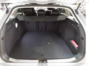 Volkswagen Passat Variant Business 1.5 eHybrid Navi AHK Kam