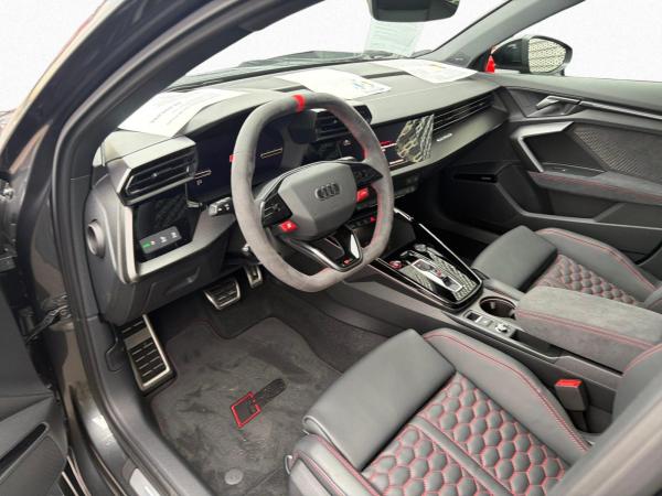 Audi RS3 Spb S tr *PANO*ABGAS*MATRIX*KAMERA*