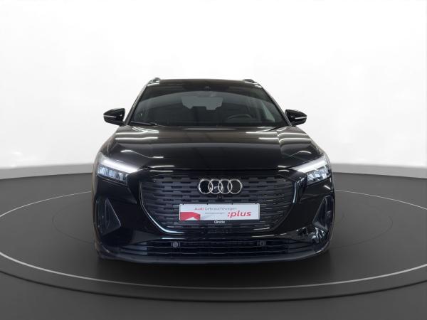Audi Q4 e-tron 45 S line AHK LED LM 20" Navi PDC+RFK ACC