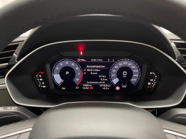 Audi Q3 35 TFSI advanced AHK LED LM 18" Navi PDC vo+hi