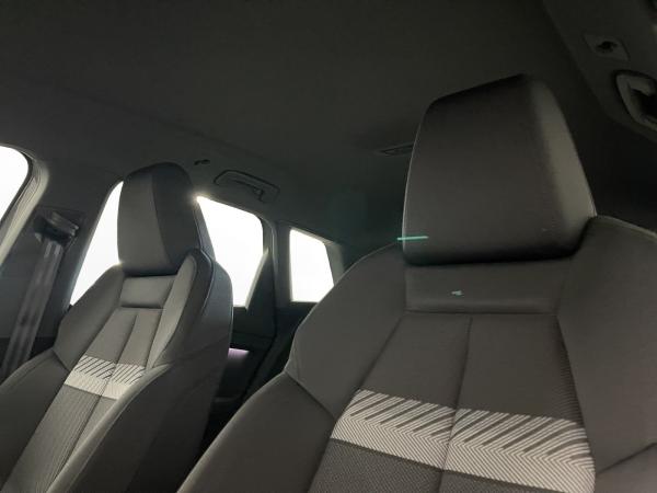 Audi Q4 e-tron 45 LED LM 19" Navi PDC+RFK ACC Head-Up