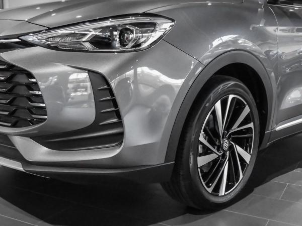 MG ZS HYBRID+ LUXURY LED NAVI 360 GRAD KAMERA PDC