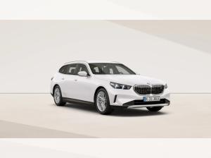 BMW i5 eDrive40 1 x VERFÜGBAR 19 LM+NAVI+KAMERA+SI.HEIZUNG