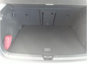 Volkswagen Golf VIII FL - Goal - PANO Kamera ACC LED Volkswagen Golf VIII FL - Goal - PANO Kamera ACC LED