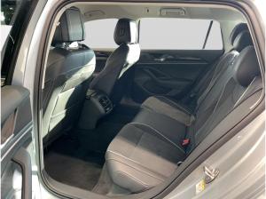 Volkswagen Passat Variant Business 1.5 eTSI DSG 360 ACC AUT