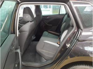 Skoda Kamiq Selection Tour 1.0 TSI 70kW -Smart Link Matrix-LED Kamera LM Einparkhilfe DAB MFL beheizbar