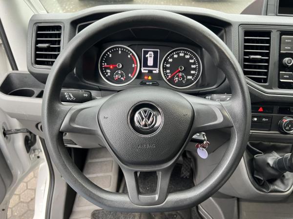 Volkswagen Crafter 35 2.0 TDI L3H2 PDC+RFK+AHK+KLIMA+GJR
