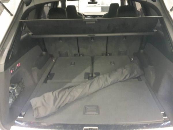 Audi SQ7 SUV 4.0 TFSI quattro tiptronic*HUD*7Sitzer*