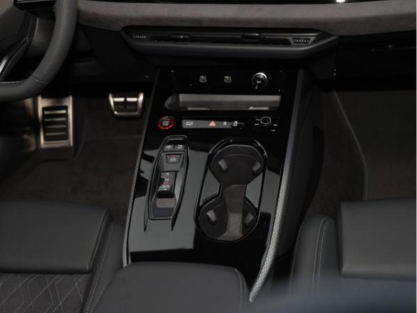 Audi A5 Avant TDI quattro S tron