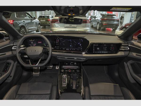 Audi A5 Avant e-hybrid quattro Tech plus/S line Interieur/Pano