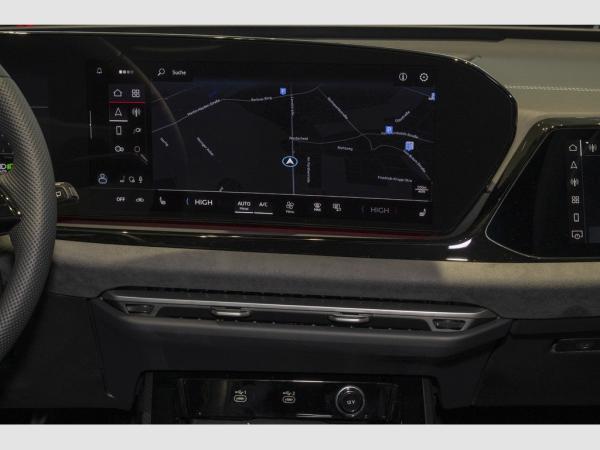 Audi A5 Avant e-hybrid quattro Tech plus/S line Interieur/Pano