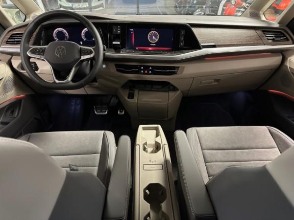 Volkswagen Multivan Style Motor: 2,0 l TDI SCR 110 kW Getriebe: 7-Gang-Doppelkupplungsgetriebe