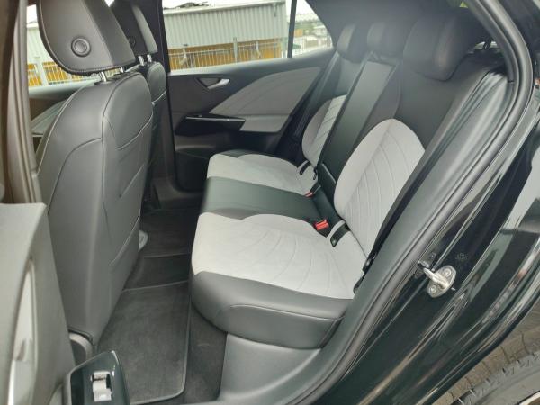 Volkswagen ID.3 Pro 59kWh GOAL +NAVI+KLIMAAUTO+GARANTIEVERL