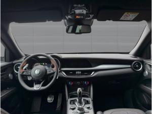 Alfa Romeo Stelvio Intensa 2,2l Diesel AHK Winter RFK