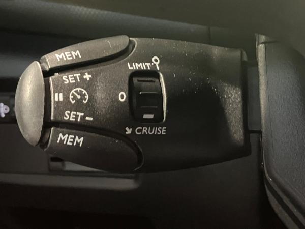 Citroën C5 Aircross 1.2 LED+Navi+SHZ+Winterp.+2xKlima+LM