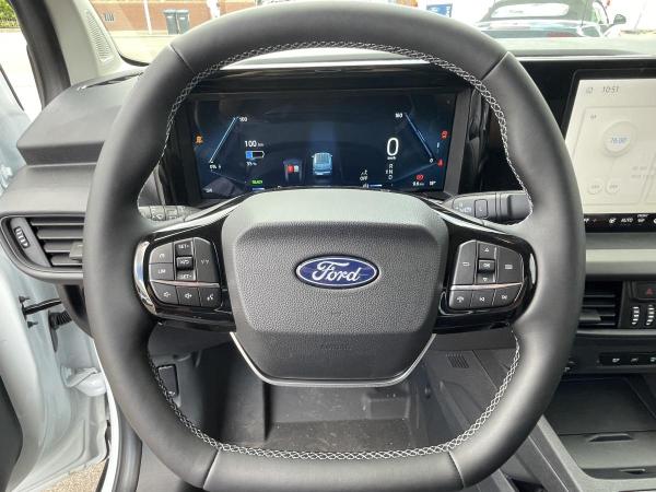 Ford Transit Courier Trend BEV * Sofort Verfügbar *