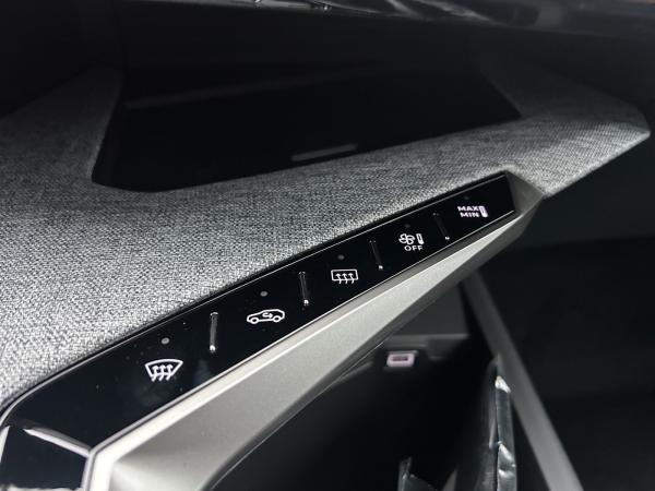 Peugeot 5008 ALLURE  -sofort Verfügbar-