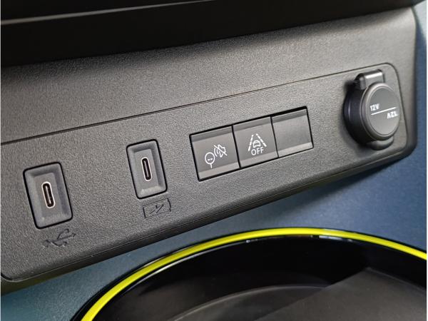 Fiat Grande Panda Icon Hybrid 1.2 eDCT 81 kW