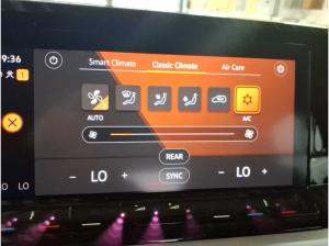 Volkswagen Multivan Life 1.4 e-Hybrid / Navi, ParkAssi, LED